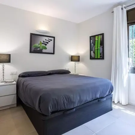 Winahost Sa Riera, Begur アパート