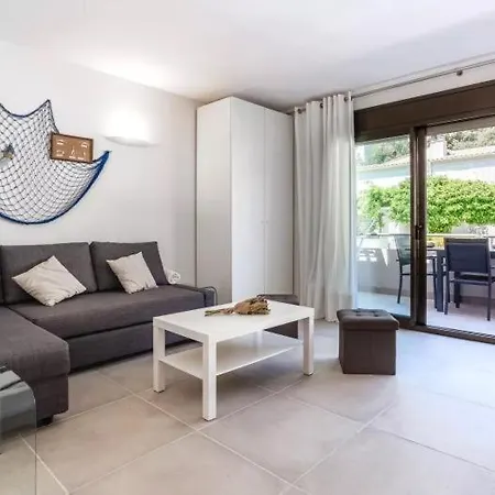 Winahost Sa Riera, Begur Apartment
